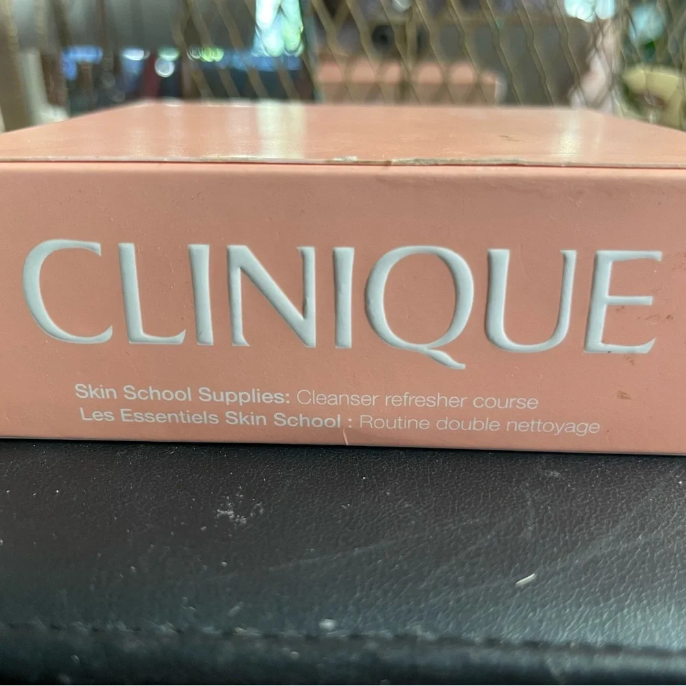 Clinique 3-Step Skincare Set for Combination Oily Skin –Travel Size – Macy’s NEW - Picture 5 of 8